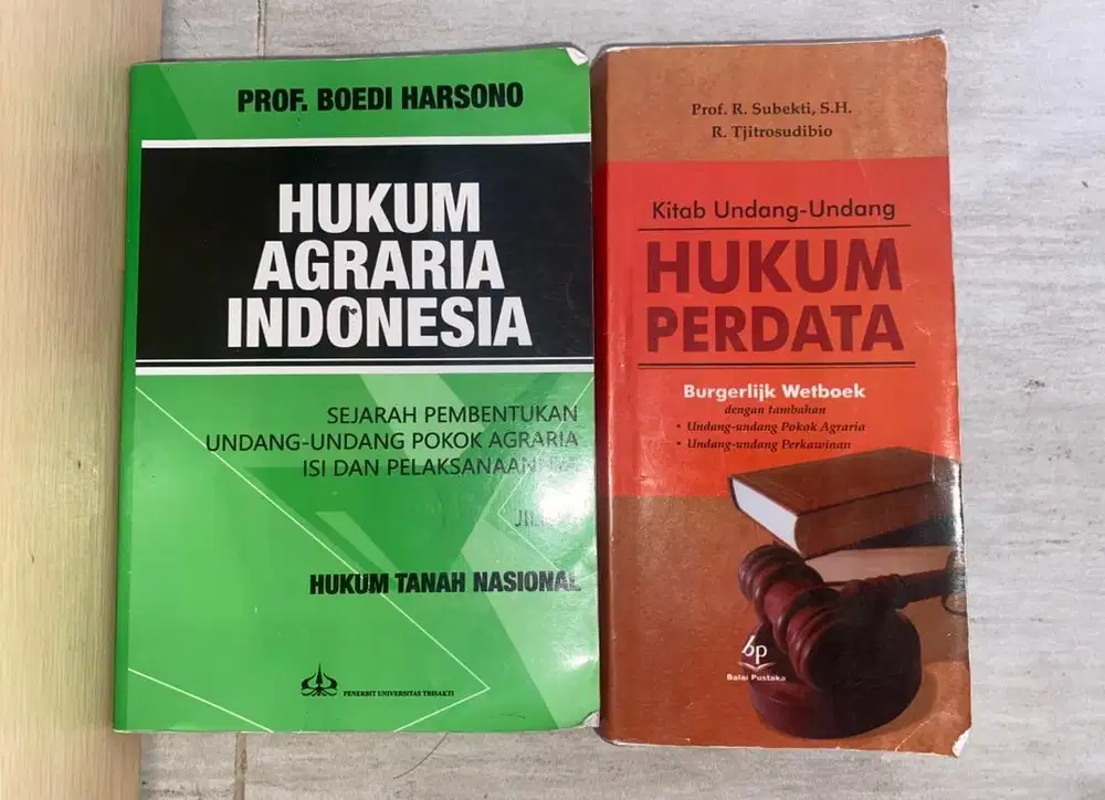 BUKU MAHASISWA HUKUM