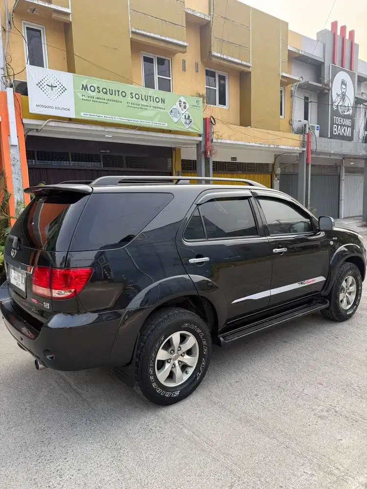 Toyota Fortuner 2006 Bensin