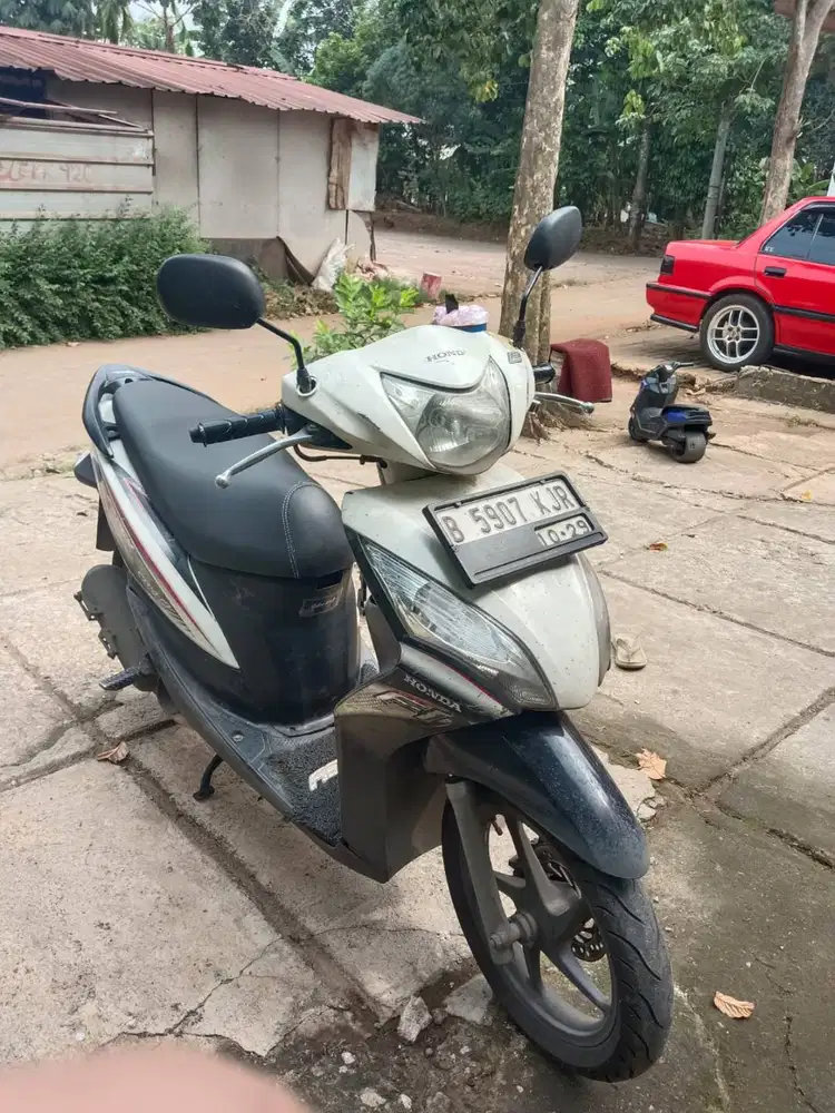 Dijual Honda Spacy Fi Putih Bahan Kalcer  (2012)