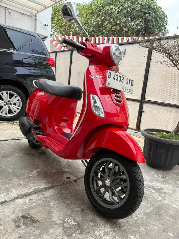 PIAGGIO VESPA LX 125 IGET LED THN 2023 (PEMBELIAN JANUARI 2024)