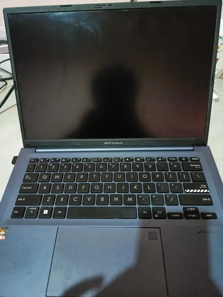 (DIJUAL CEPAT)ASUS VivoBook 14 Ryzen 5 5600H — RAM 16GB / SSD 512GB
