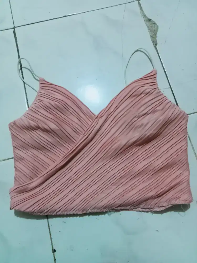 tangtop Crop bahan Bagus Banget