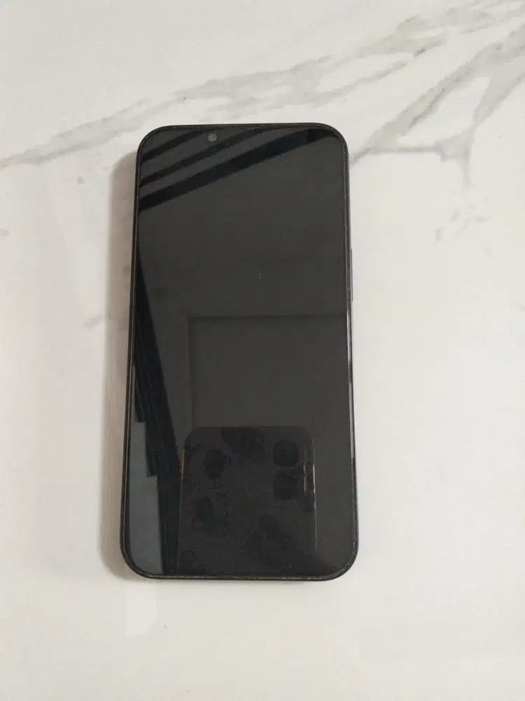 For sale Iphone 13 basic