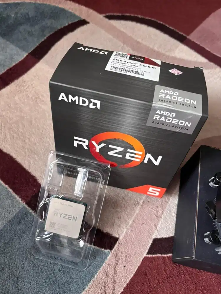 AMD RYZEN 5 5600G With BOX CPU