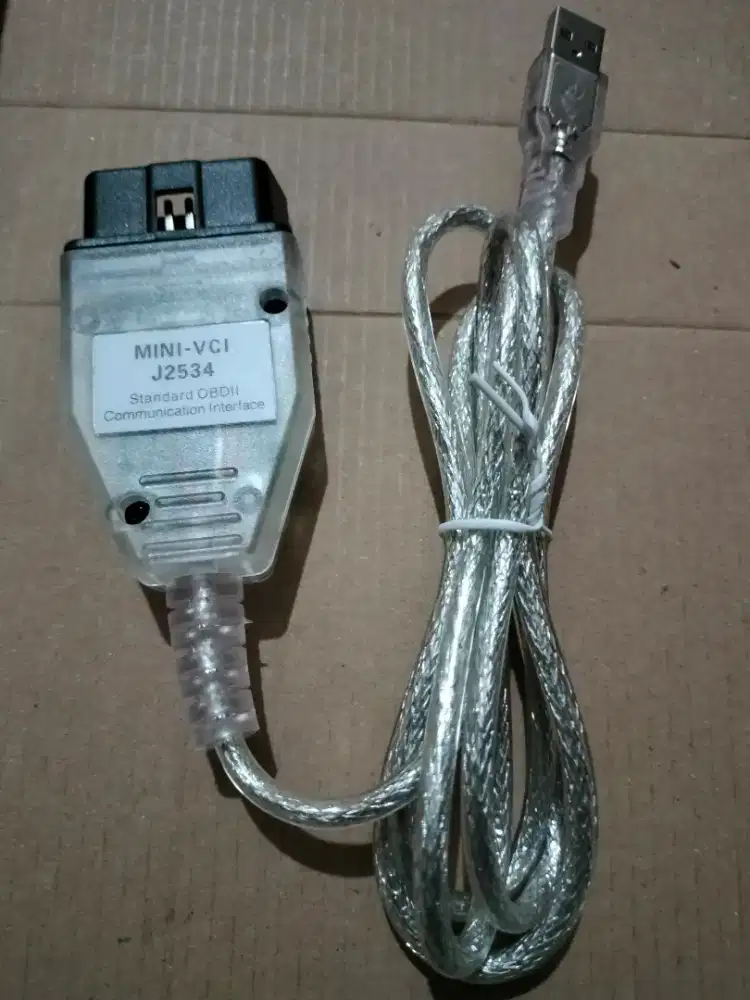 Mini VCI J2534 For Toyota Techstream. Support win XP, win 7, win 8