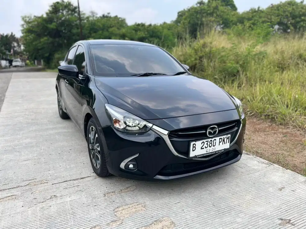 [VERY LOW KM] Mazda 2 R Skyactiv Matic 2019
