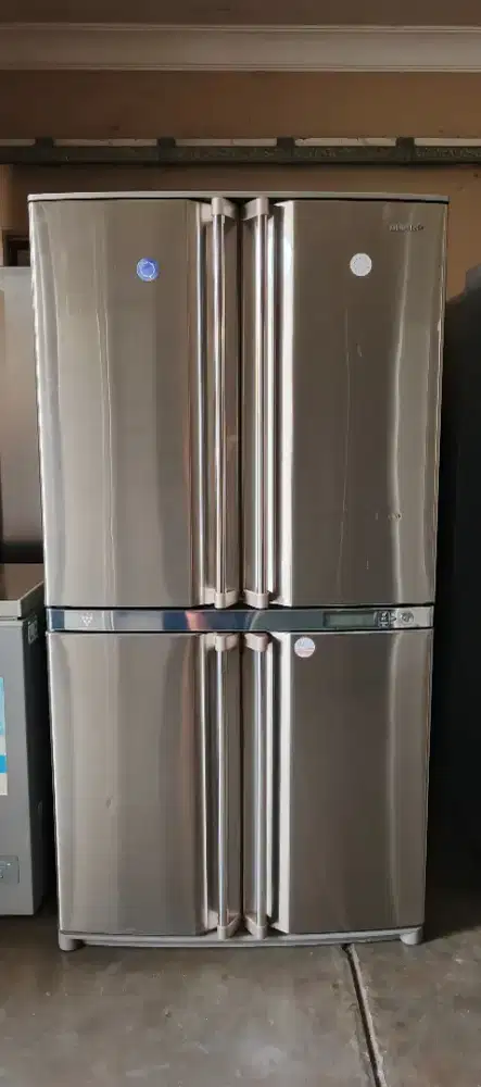 kulkas SHARP HYBRID 4 pintu