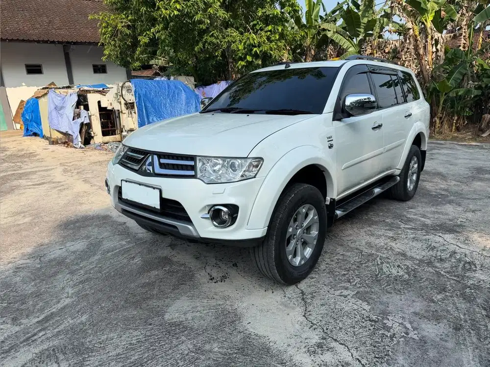 Pajero Dakar VGT 2015 putih kondisi sangat terawat