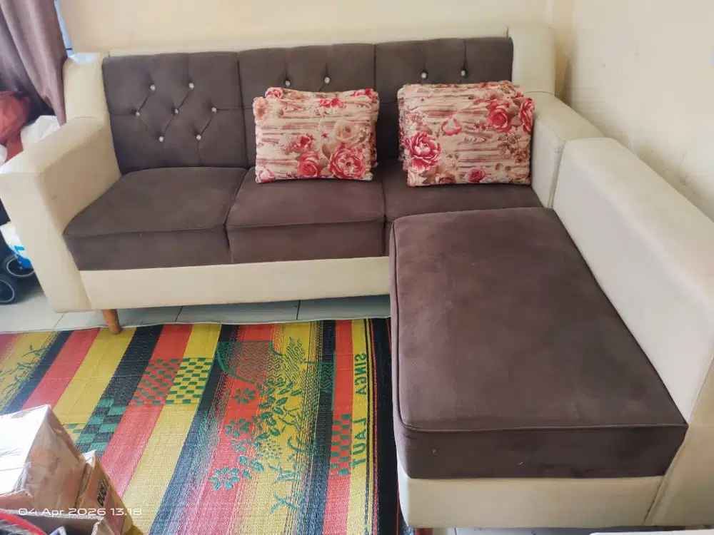 Sofa costem model L warna coklat