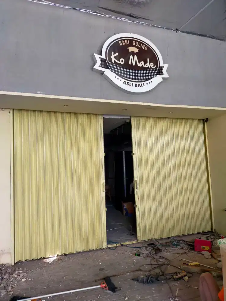 Spesialis rolling door bergaransi