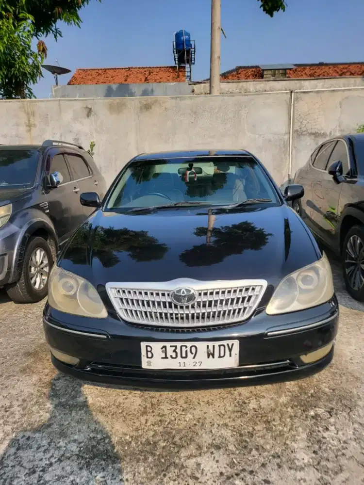 Toyota Camry 2.4 Type G Bensin