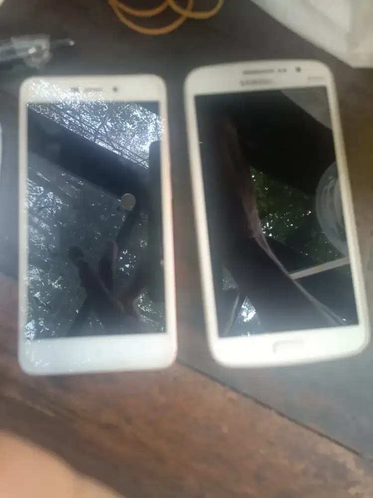 Redmi 4a + galaxy grand 2