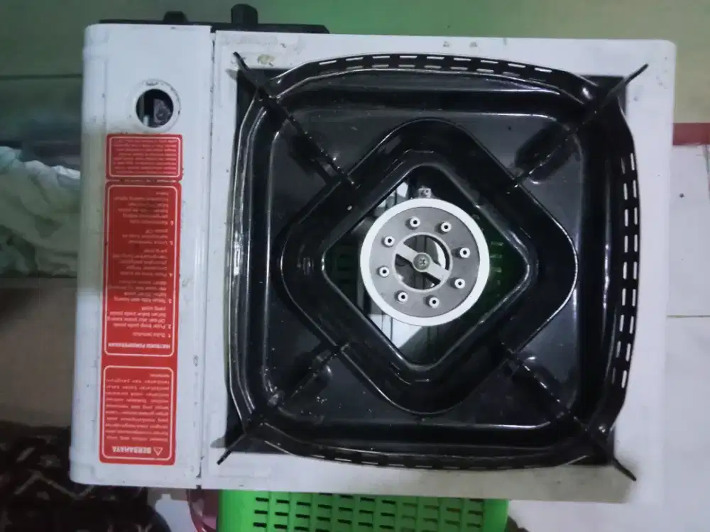 kompor Gas untuk 1 kaleng kecil serbaguna bisa dibawa kemana mana