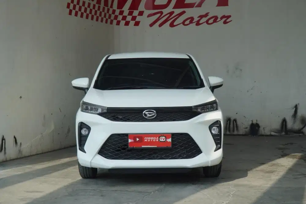 Daihatsu Xenia R AT 2022 Putih