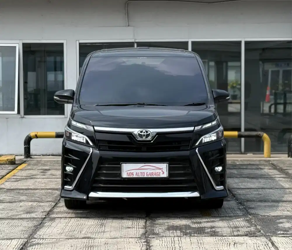 [Km 52rb] Toyota Voxy 2.0 Nik 2019