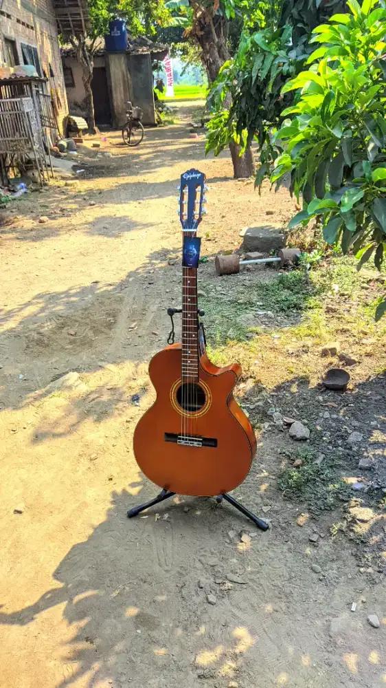 Gitar Akustik Epiphone High Quality Baru