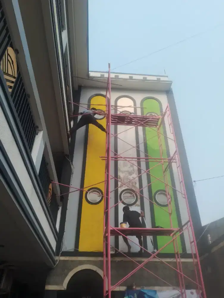 Tukang cat amanah