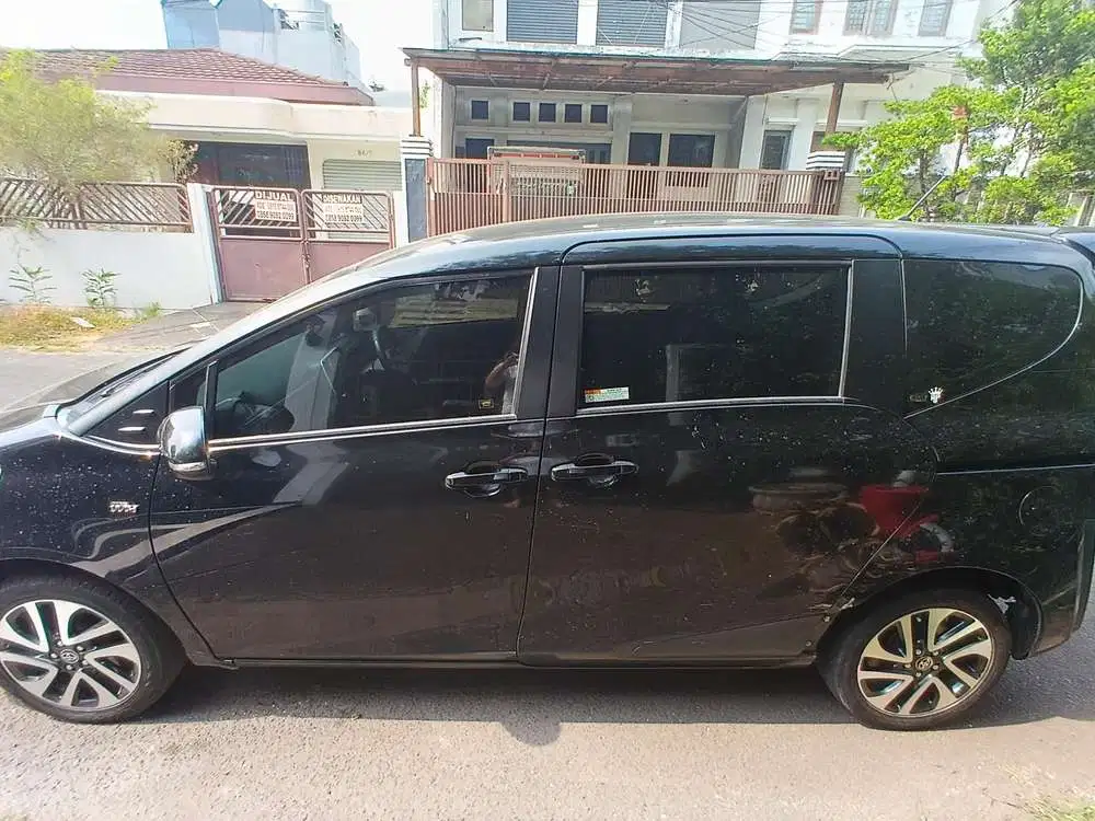 Toyota Sienta 2021 Bensin