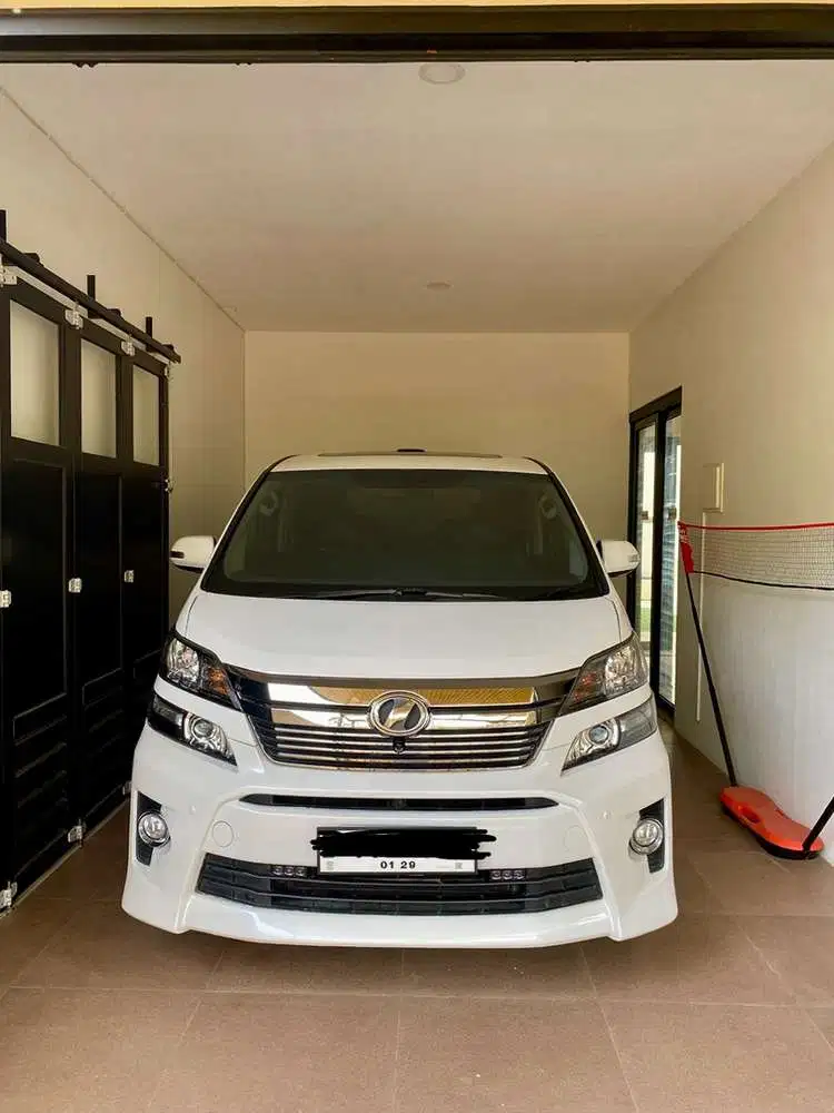 Toyota Vellfire 2014 Bensin