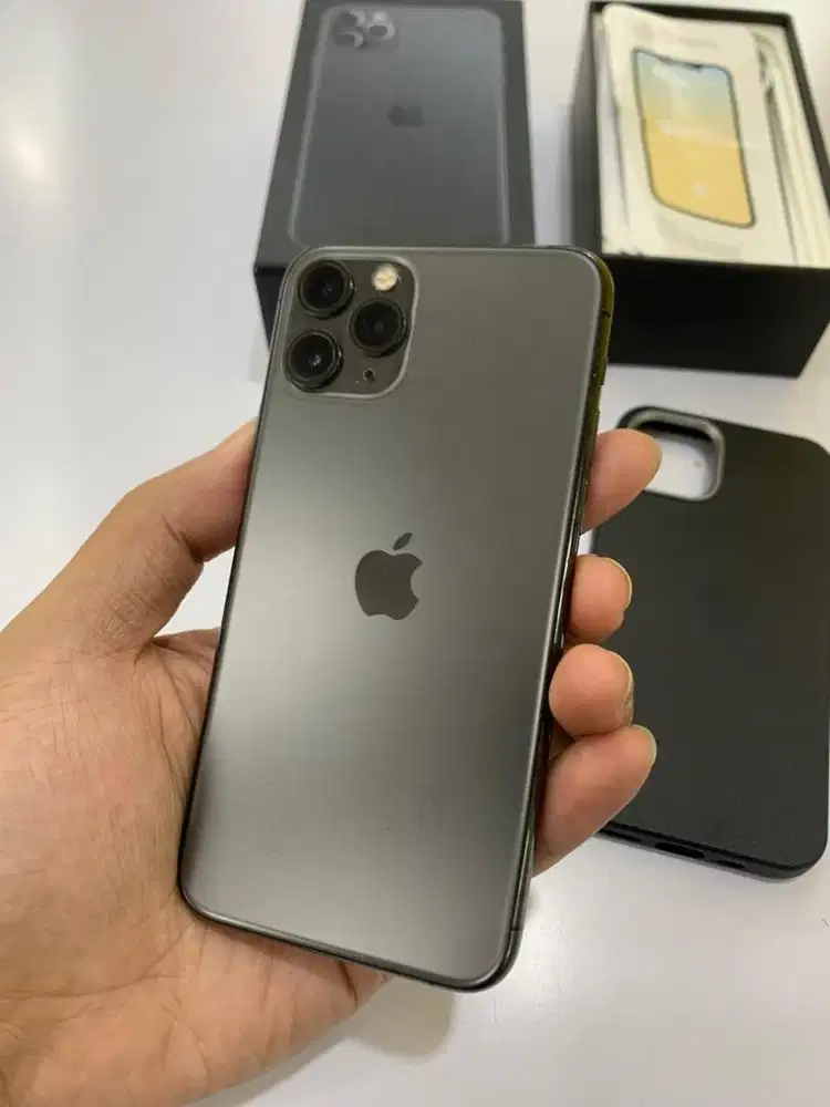 Dijual iPhone 11 Pro 64gb inter