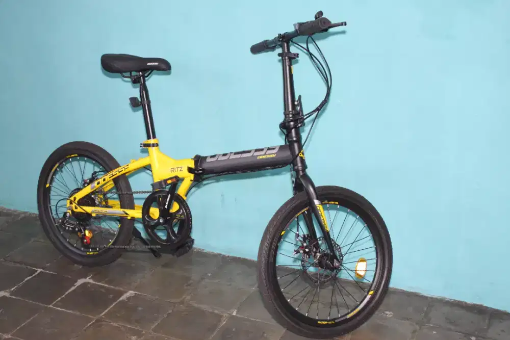 Sepeda lipat ODESSY 20
