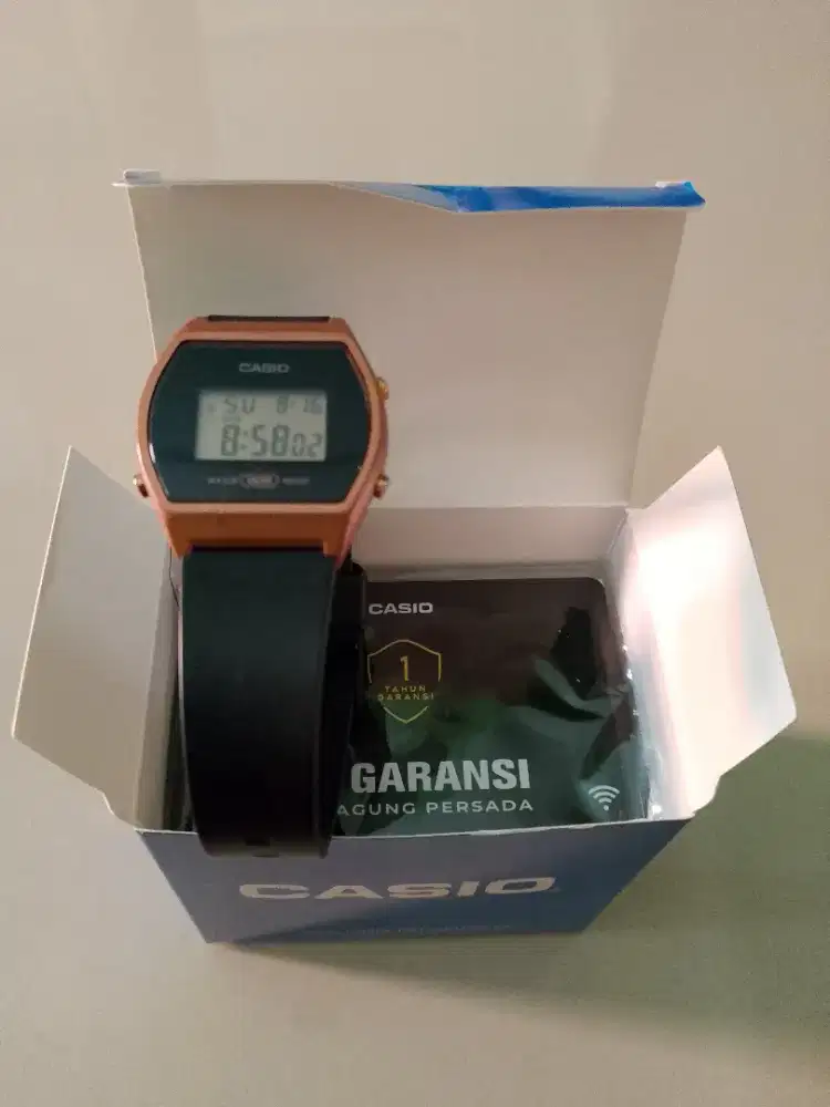 Jam tangan casio original mulus siap pakai