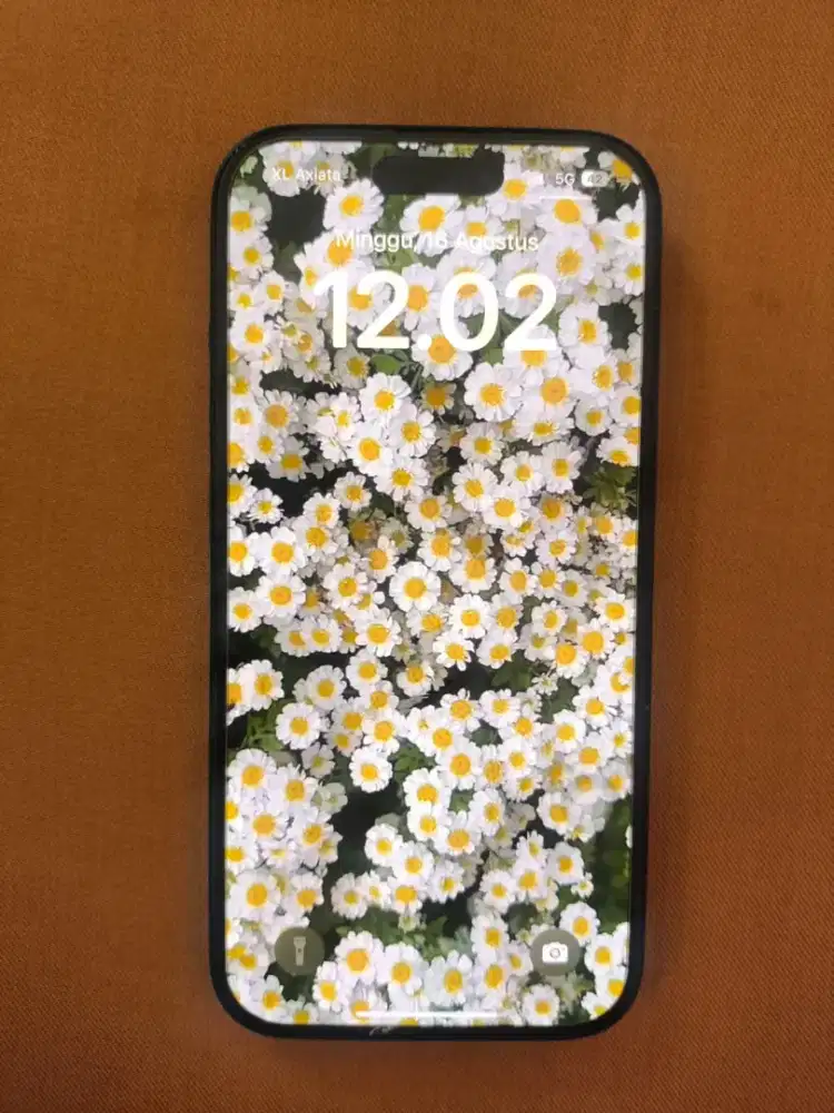 Iphone 15 128 GB Black / Garansi resmi IBOX