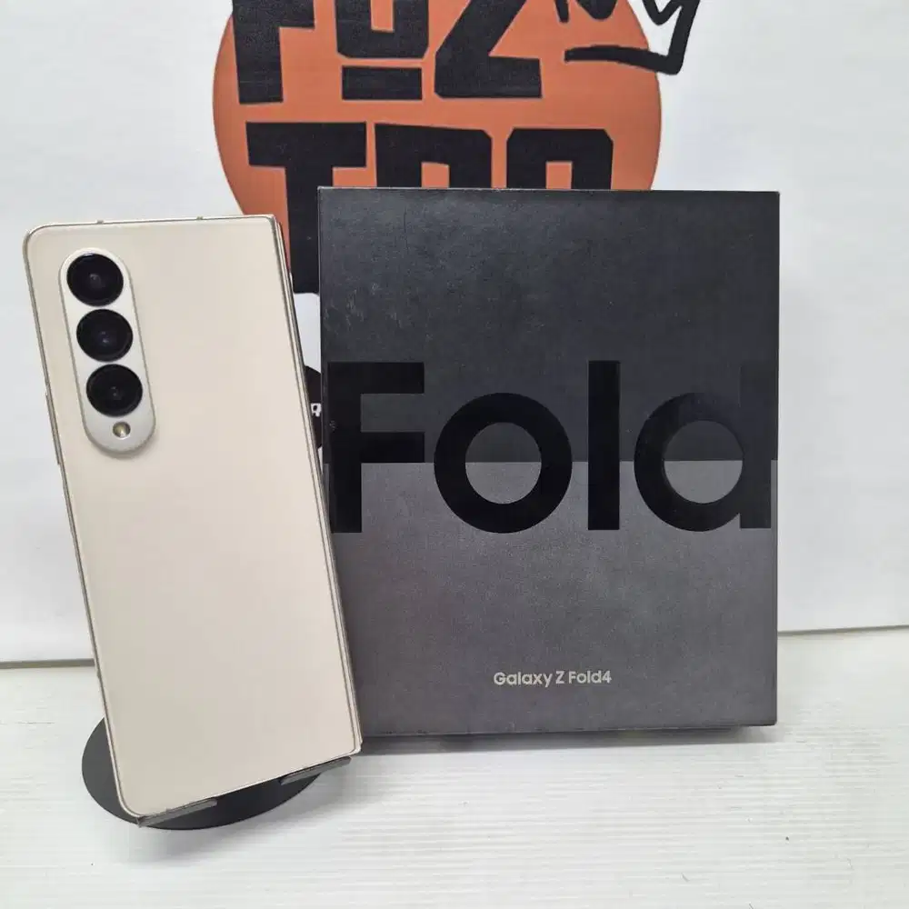 Samsung Z Fold 4 FULLSET 12/512GB No Minus MULUS LIKE NEW