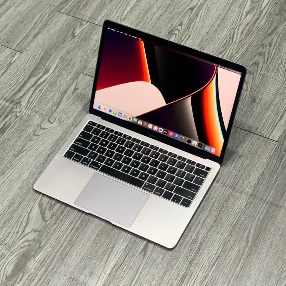 MACBOOK AIR 2019 8GB/256GB GREY