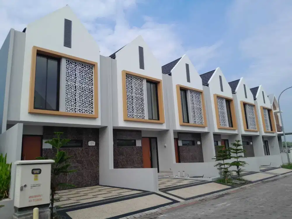 rumah 2 lantai , ready stock , lokasi barat surabaya