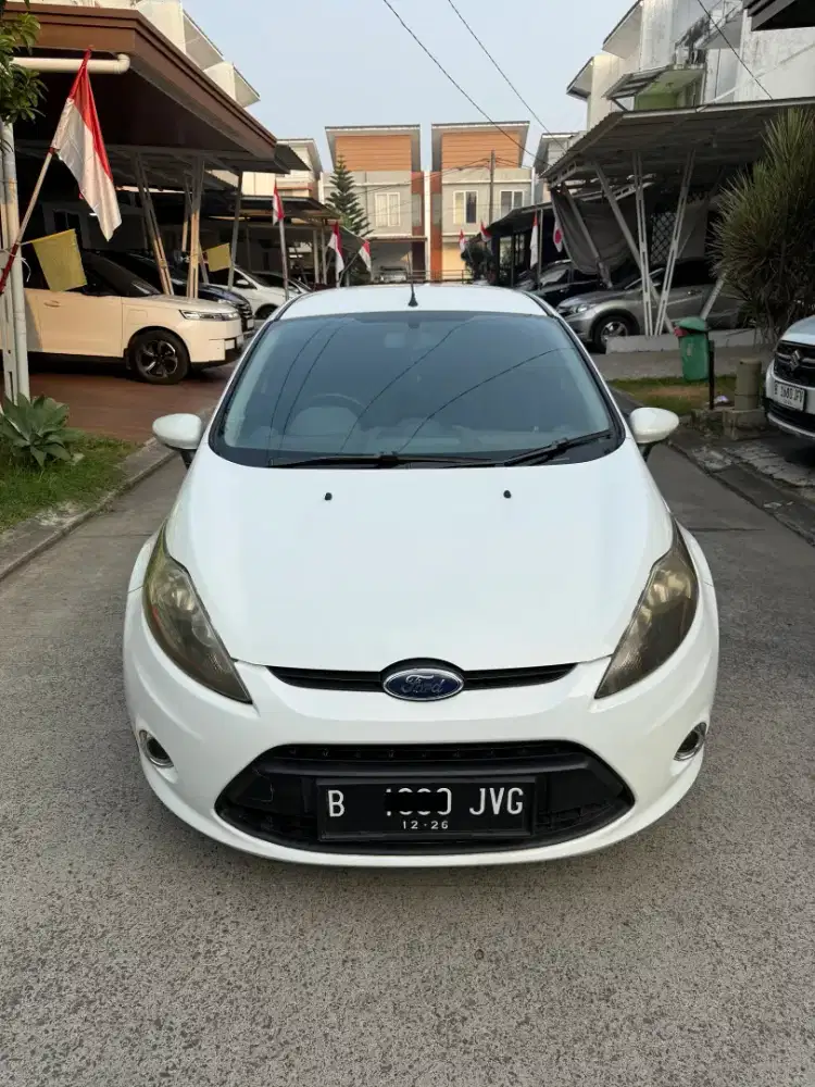 *Dijual Ford Fiesta 1.4 Trend AT*