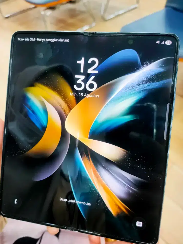 Samsung fold 4 12/512