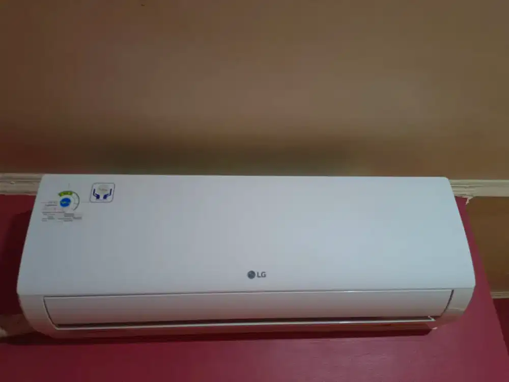 AC merk LG SUPER DINGIN
