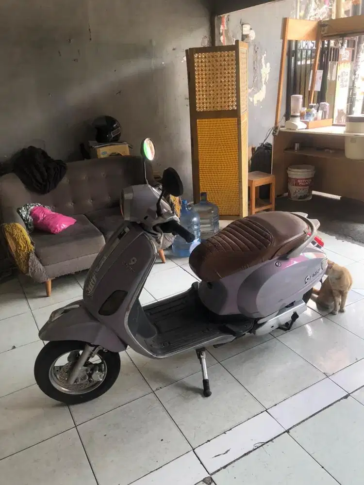 motor listrik e nine 9