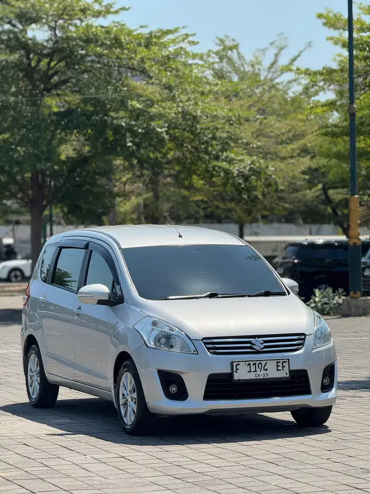 Ertiga GX A/T 2014