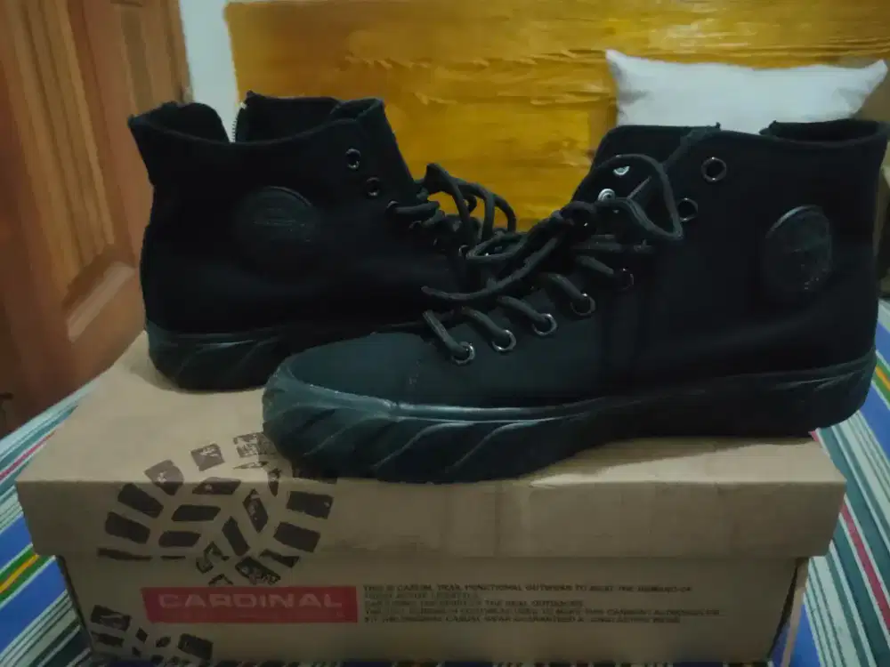 Sepatu Cardinal original