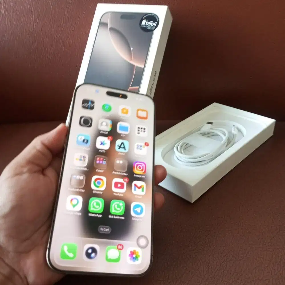 iPhone 16 promax  256 iBox (Blibli) Istimewa  Like' new  Bh 100%
