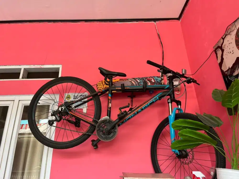 Di jual sepeda M5 Monarch