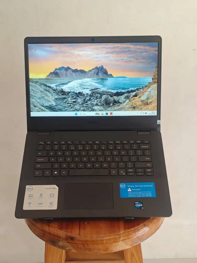 DELL VOSTRO 3400 CORE i5-1135G7 RAM 8GB SSD 256GB 14 INCH FHD WINDOWS