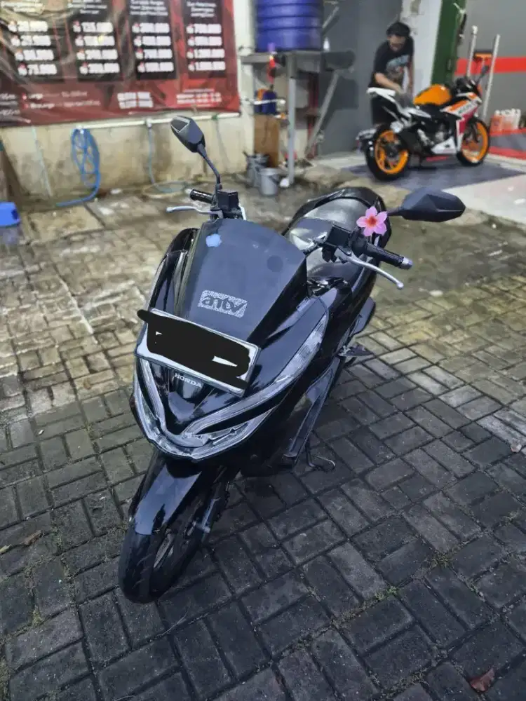 HONDA PCX 150 LENGKAP