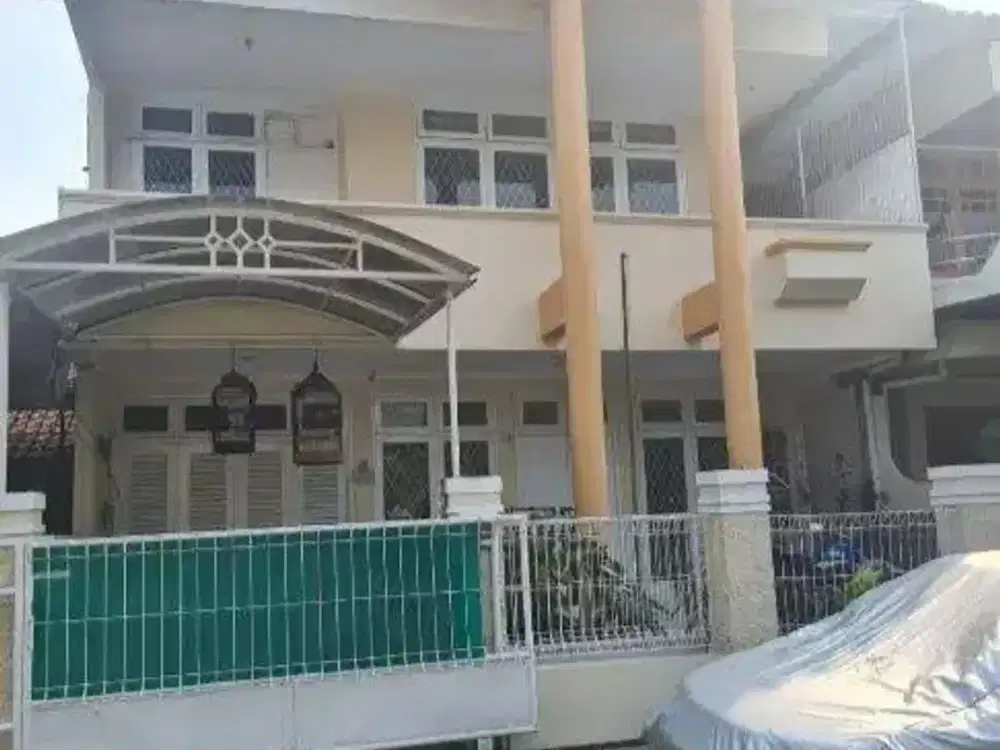 DIJUAL RUMAH SEMI FURNISH 2LANTAI DI PERUM ERAMAS 2000 JAKARTA TIMUR