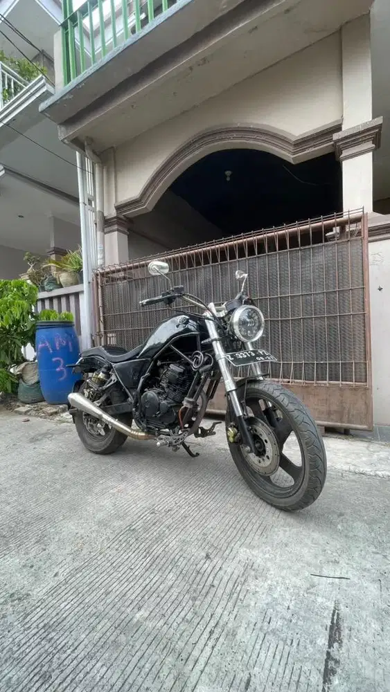 Motor Custom Bobber Scorpio Z