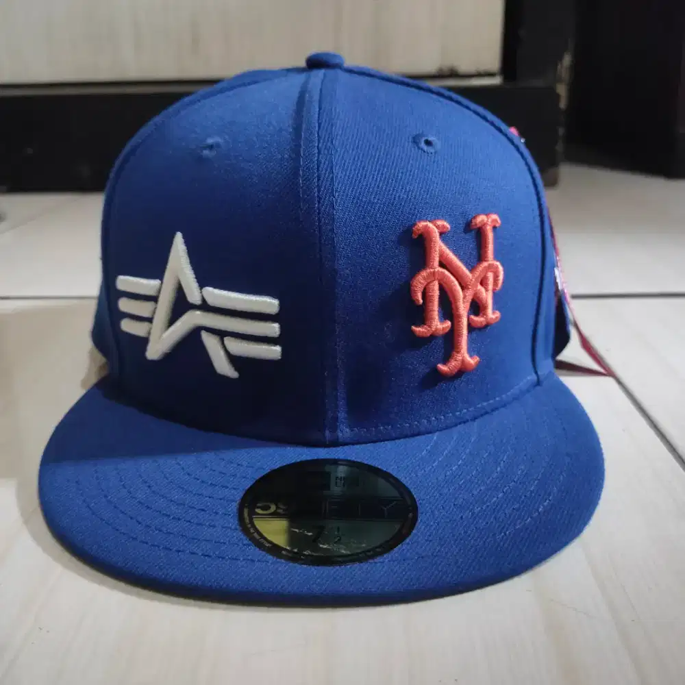 New era x alpha industries new york mets collab 59FIFTY Fitted hat