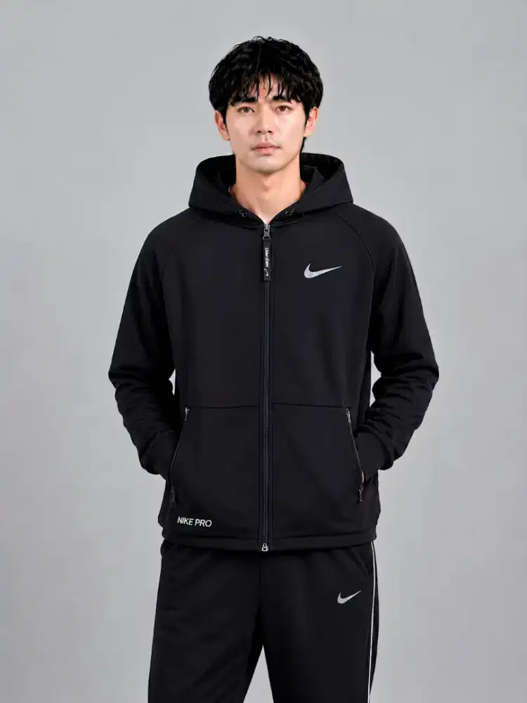 Nike Pro Therma-FIT Men's Full-Zip Hooded Jacket