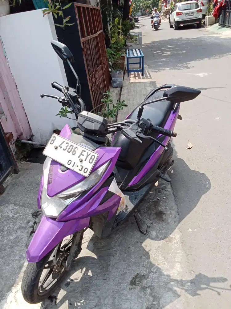 Honda Beat Street 2019 ss lengkap mesin bagus pajak hidup Bekasi Kab
