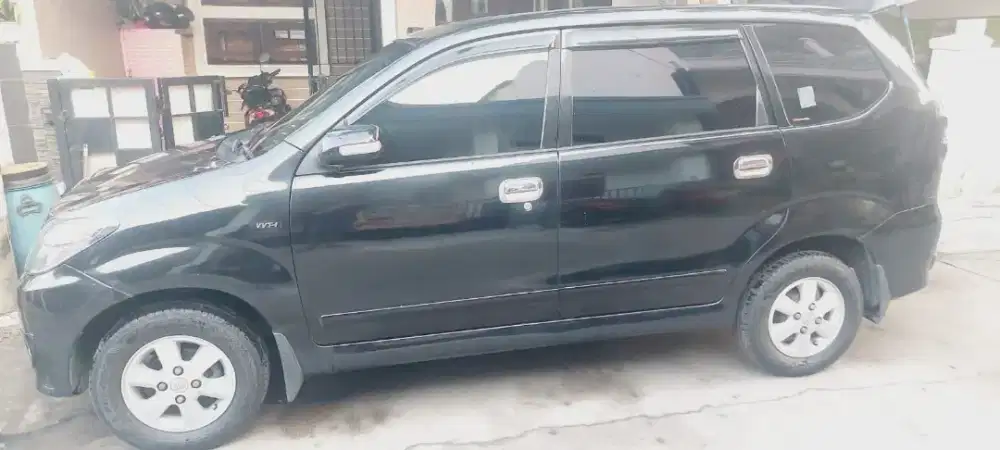 DIJUAL CEPAT : Toyota Avanza 1.3 G Manual 2010 – Siap Pakai !