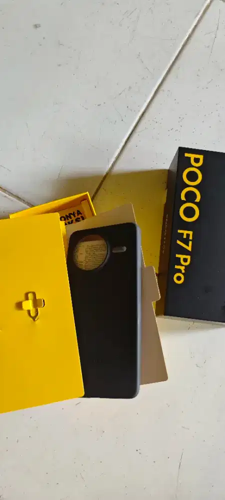 Poco f7 pro 12/528
