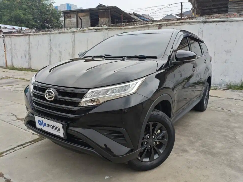 KM Rendah - Daihatsu Terios 1.5 X Deluxe Bensin-AT 2021