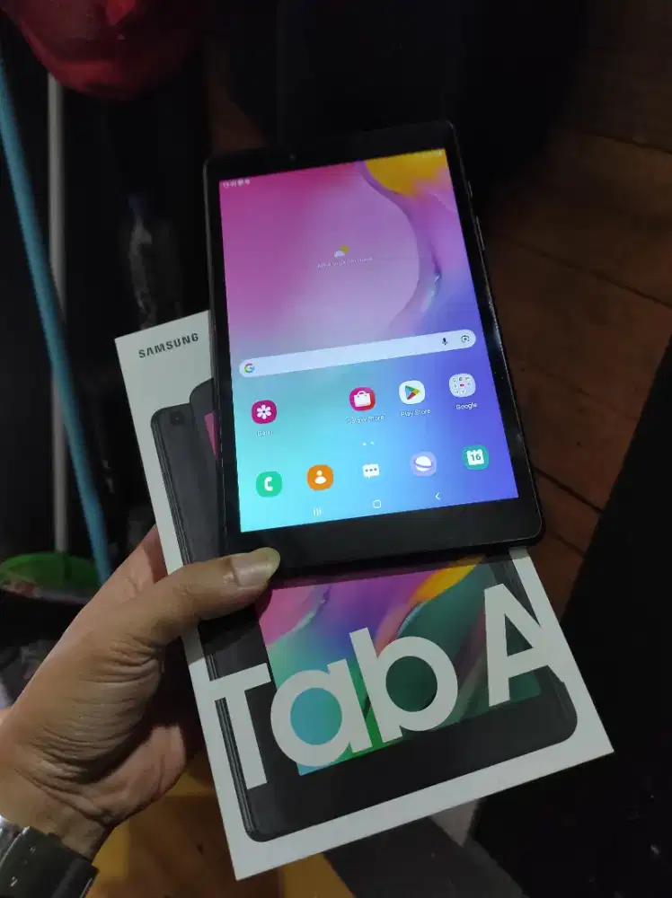 Samsung tab A 32gb komplit 4G no minus msih original semua,harga nett