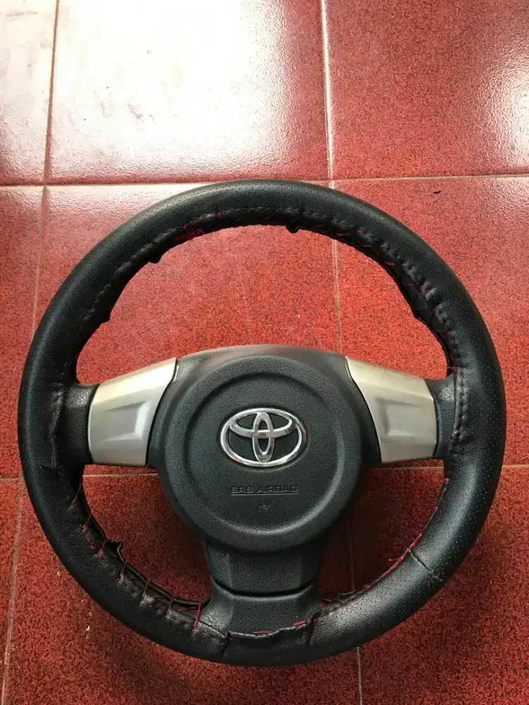 Stir agya 2014 berikut airbag kondisi bagus